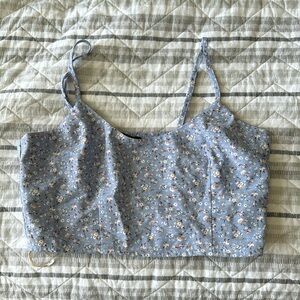 Forever 21 crop floral top
